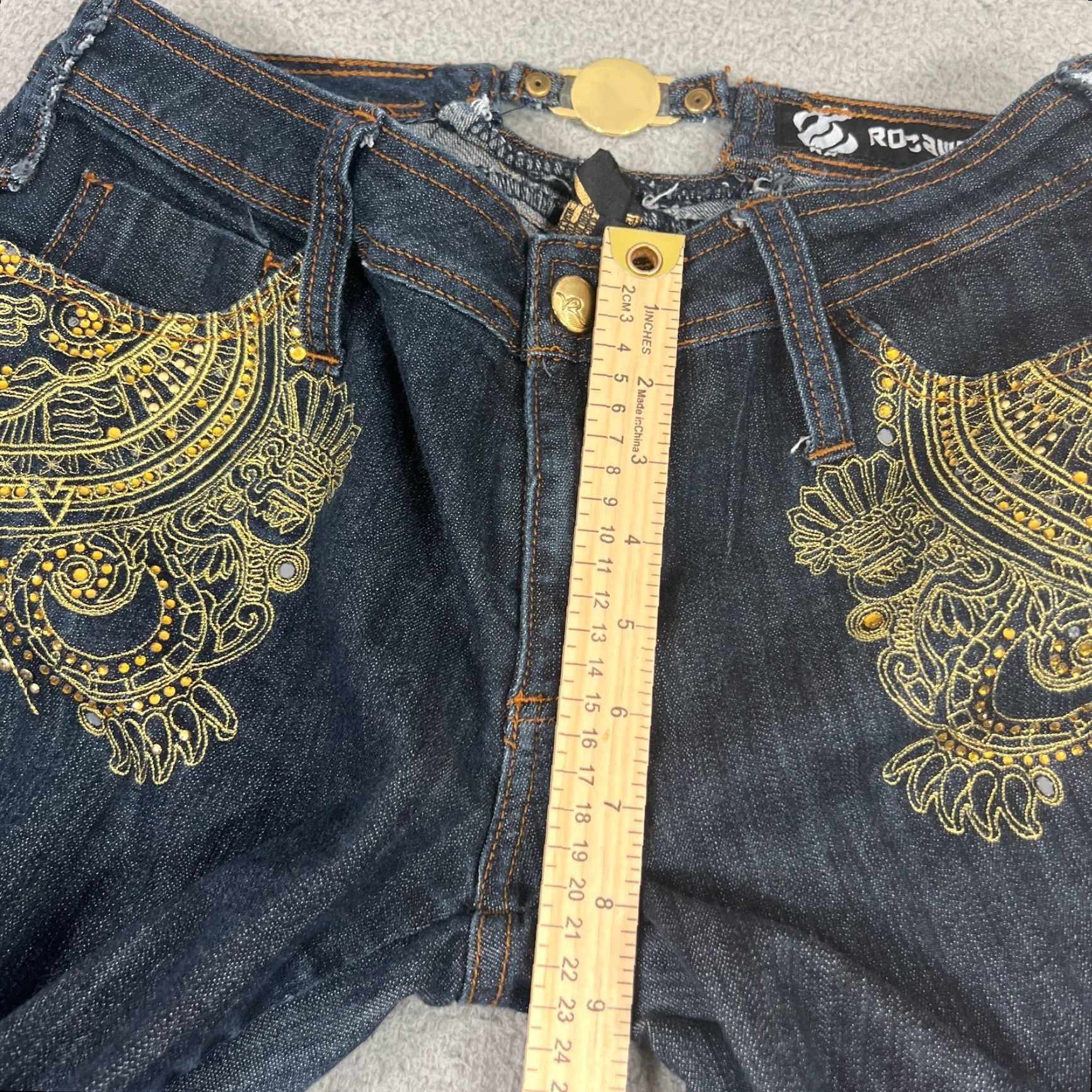Rocawear Rocawear Jeans Womens 11 Blue Y2K Floral Embroidered Hip Hop Skull Size 32" / US 10 / IT 46 - 4 Thumbnail