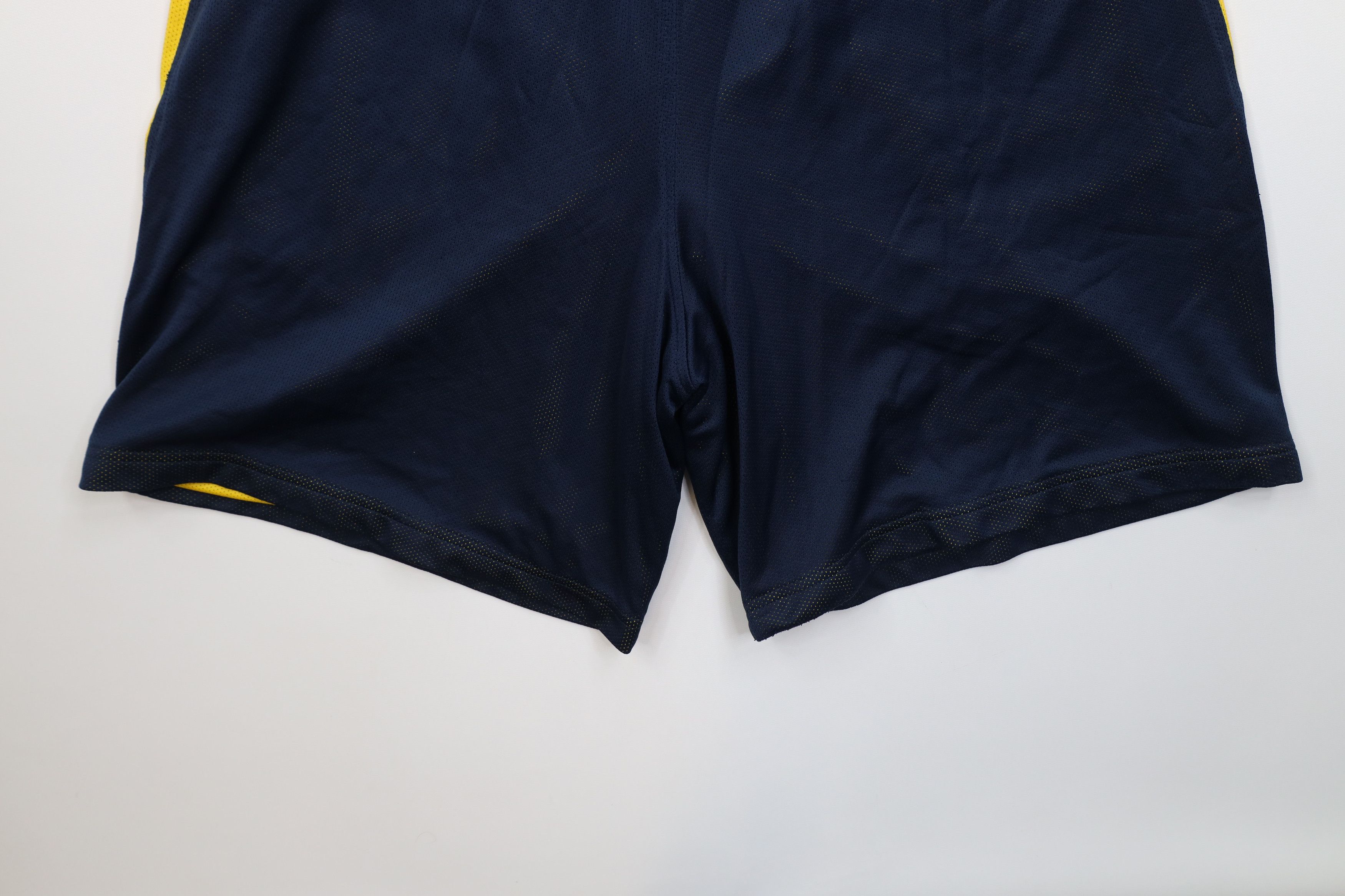 Nike Vintage Nike Swoosh Marquette University Mesh Shorts Blue Size US 32 / EU 48 - 12 Thumbnail