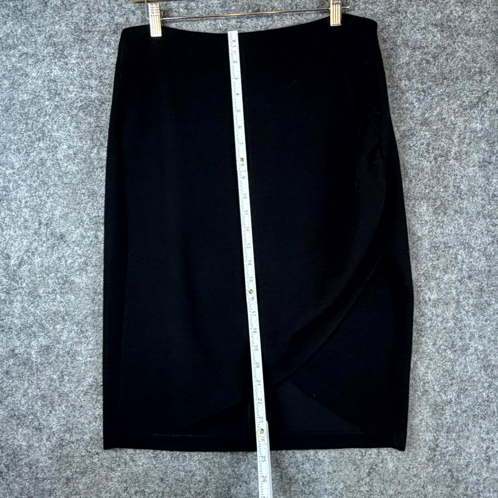Club Monaco Club Monaco Knit Skirt Womens 10 Black Capsule Office Basics Size 32" / US 10 / IT 46 - 3 Thumbnail