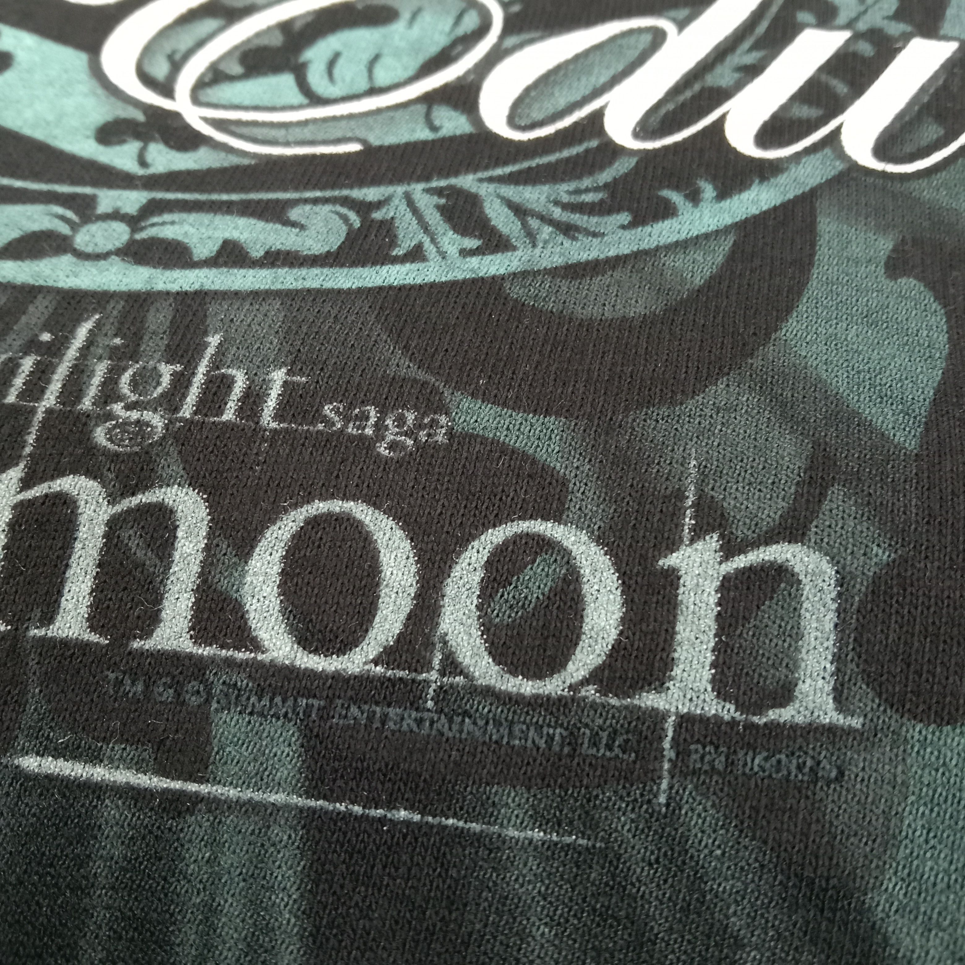 Vintage Twilight New Moon Movie Team Edward Anvil Tshirt Size US L / EU 52-54 / 3 - 7 Thumbnail