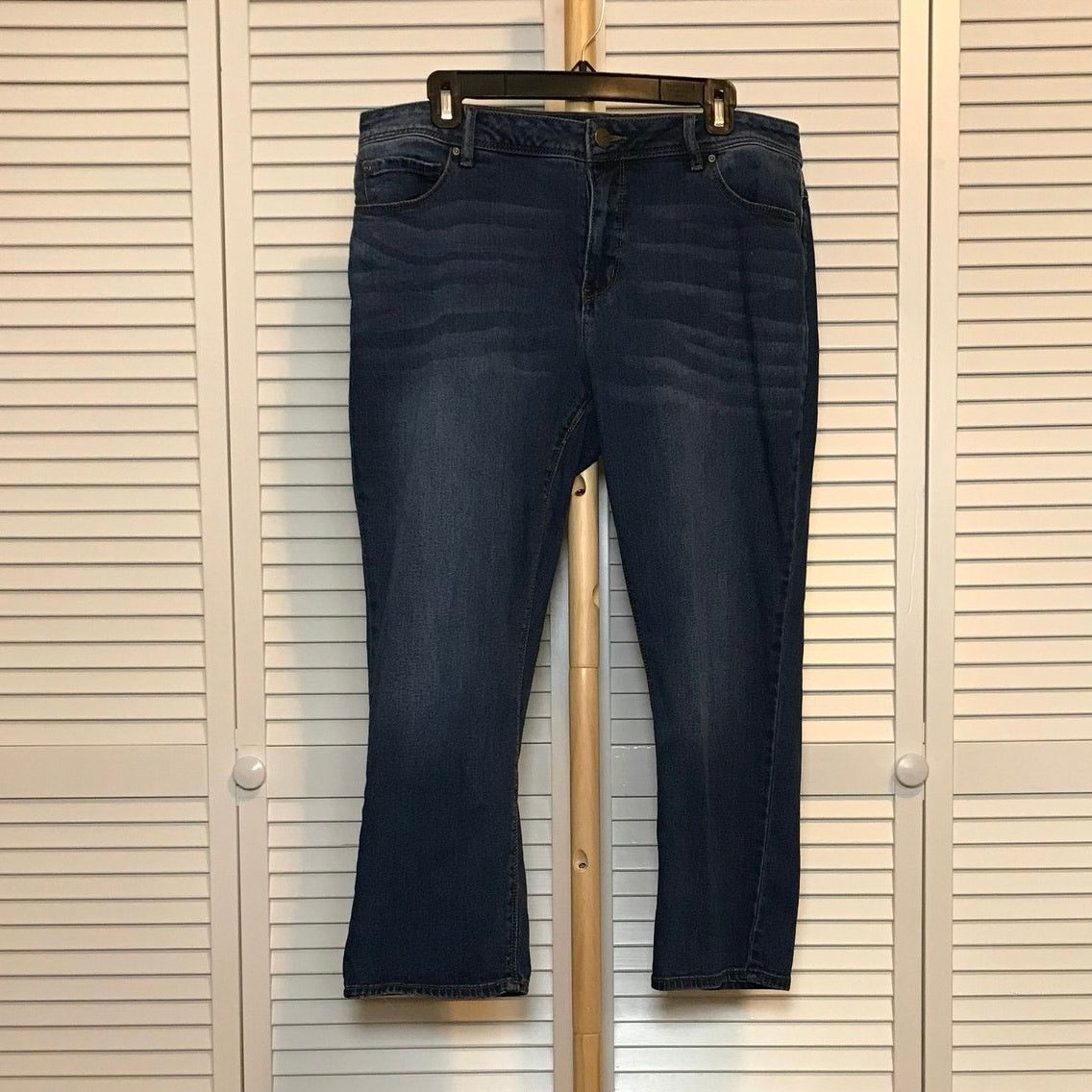 Other C. Est. 1946 Denim Dark Wash Stretch Flare Jeans Womens14 Size 36" / US 14 / IT 50 - 1 Thumbnail