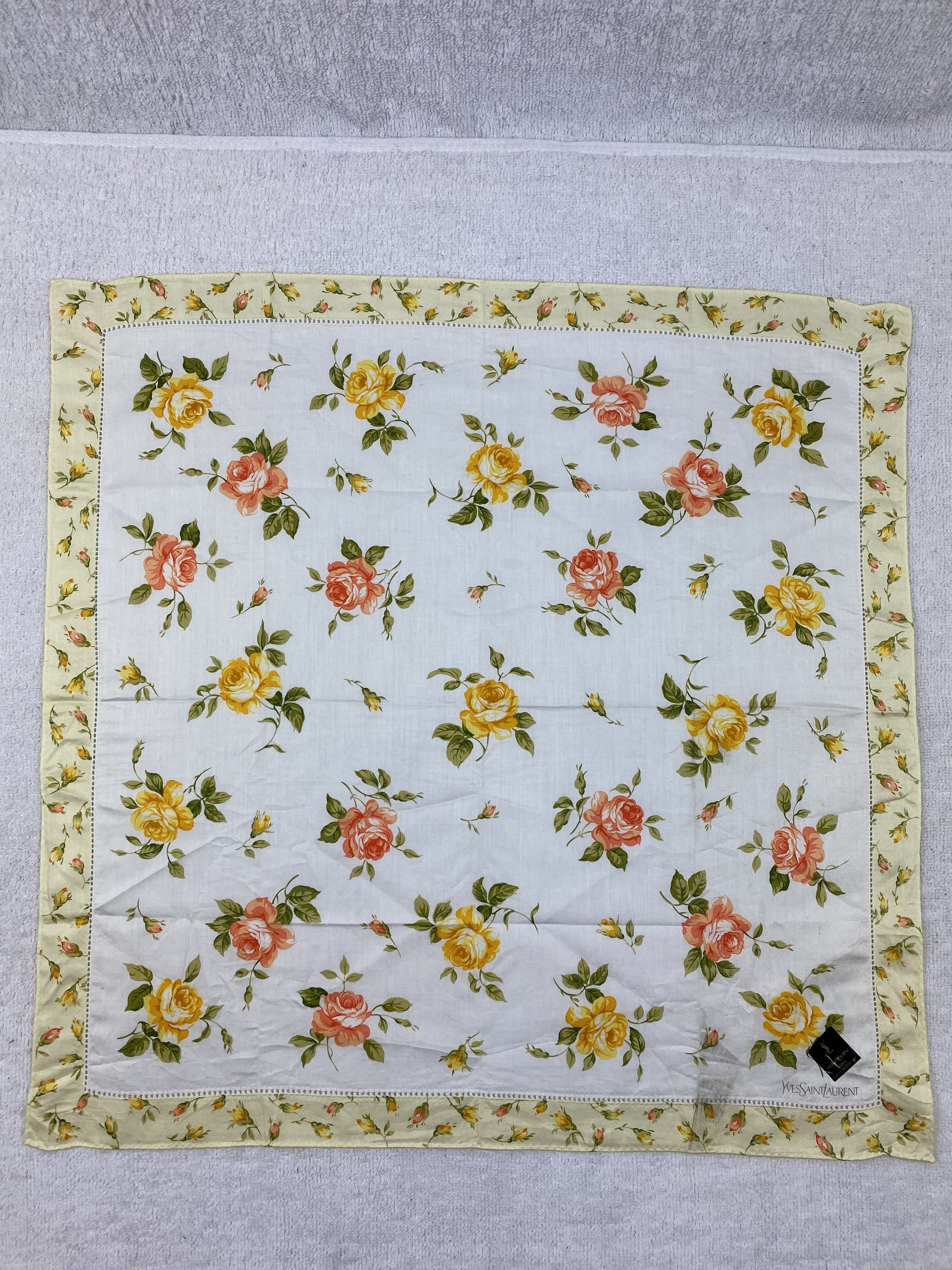 Yves Saint Laurent Yves Saint Laurent Handkerchief / Bandana / Neckerchief Size ONE SIZE - 3 Thumbnail