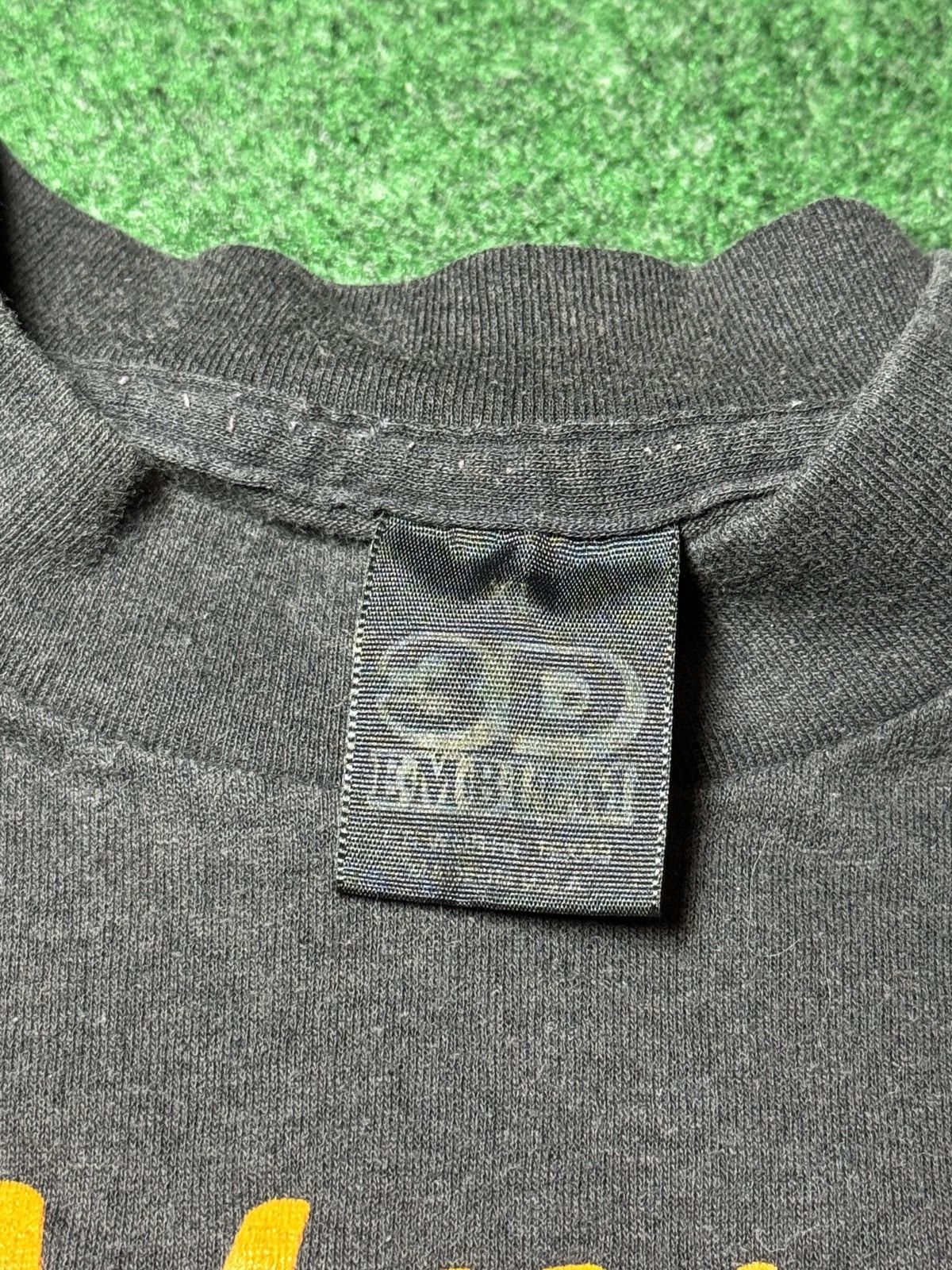 Vintage 3D Emblem 80s Vintage Fun In The Sun Middle East XL T Shirt Size US XL / EU 56 / 4 - 4 Thumbnail