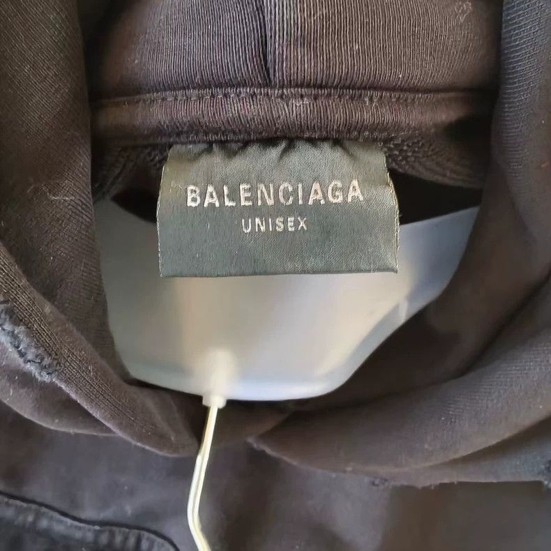 Balenciaga Balenciaga Alphabetic printed hooded pullover long sleeve Size US L / EU 52-54 / 3 - 3 Thumbnail