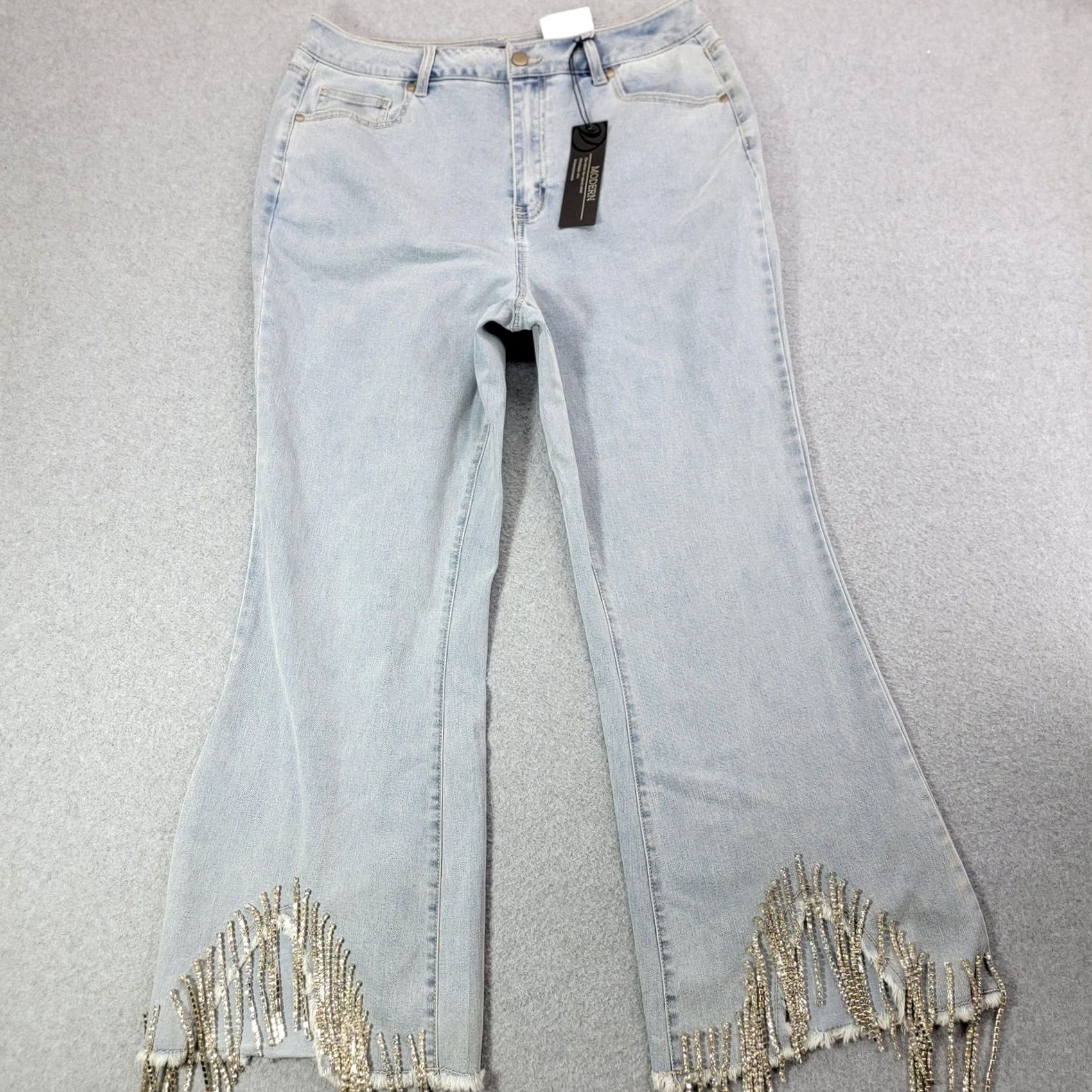 Vintage Versona Jeans Womens 10 Light Wash Flare Leg Fringe Hem Rhinestone Denim Modern Jeans Size 32" / US 10 / IT 46 - 2 Thumbnail