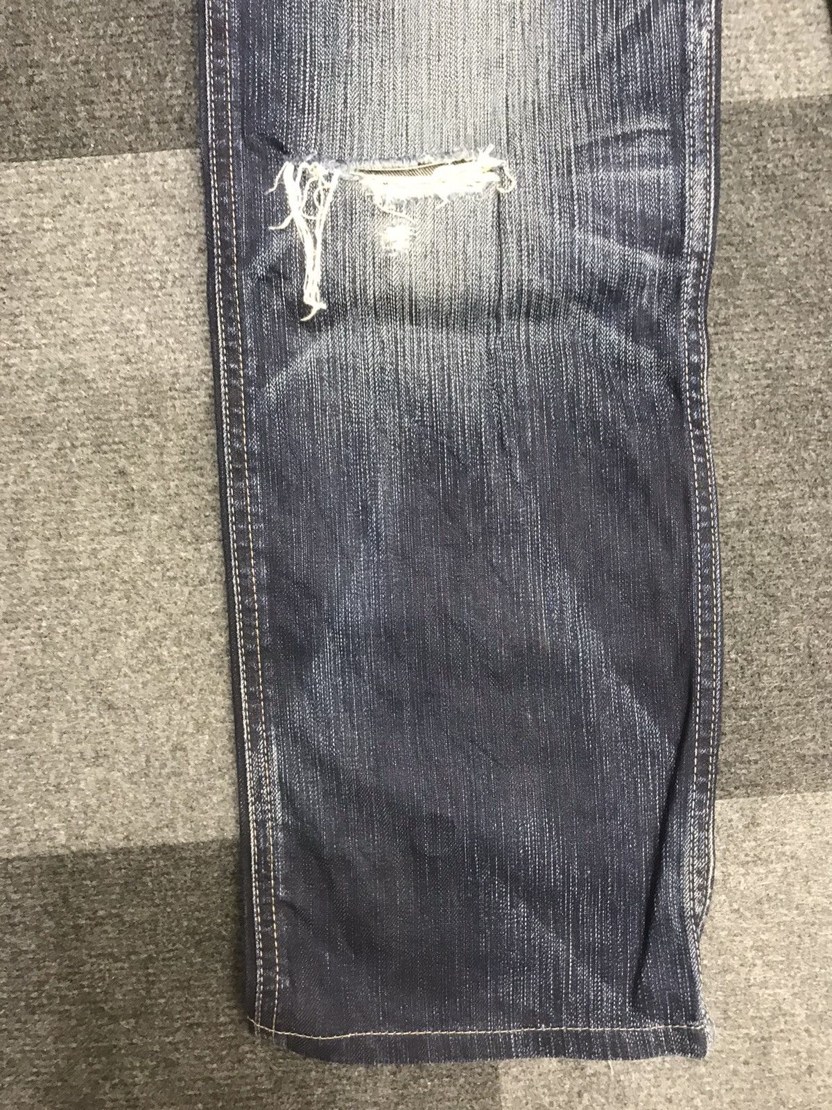 Japanese Brand BACK NUMBER Distressed Buckle Back Jeans Size US 31 - 9 Thumbnail