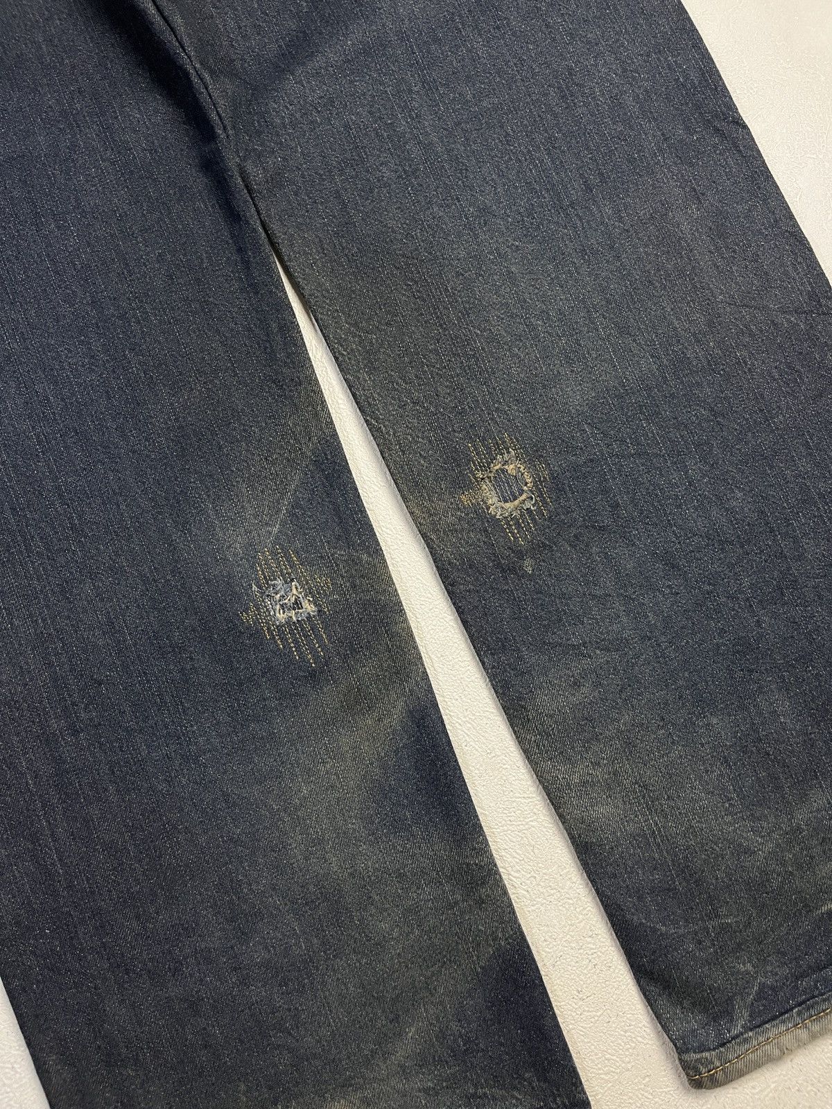 Evisu Rare Evisu Yamane Paris Distressed Selvedge Jeans Size US 36 / EU 52 - 17 Thumbnail