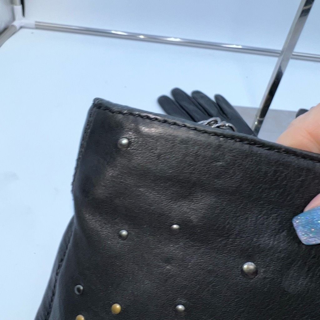 Armani Exchange Armani Exchange Lambskin Studded Gloves and Bag Set Gloves a Size ONE SIZE - 8 Thumbnail