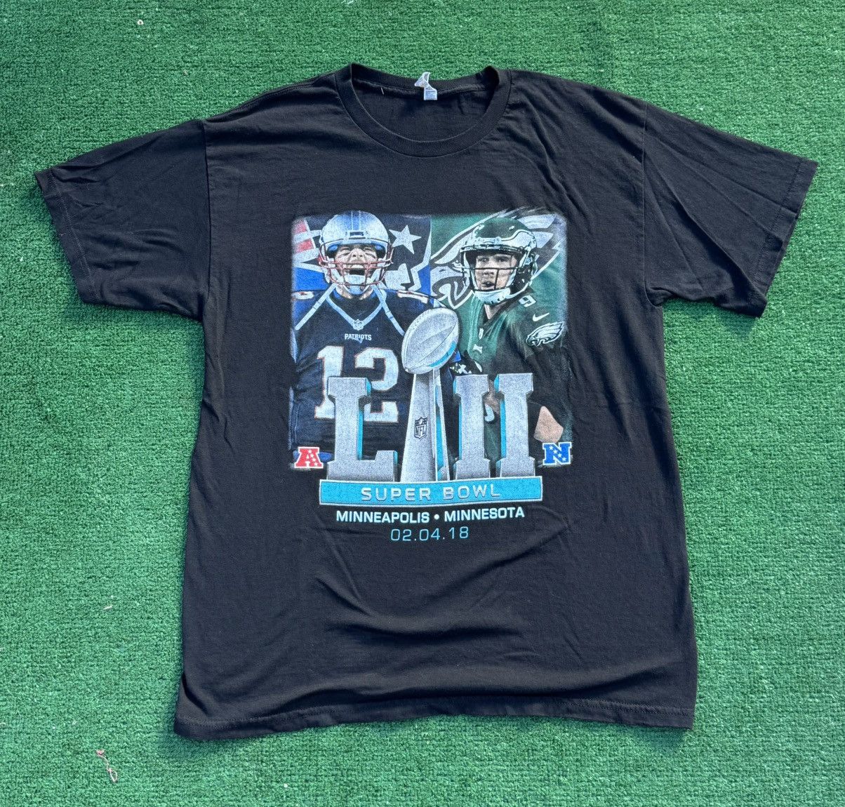 Alstyle Patriots & Eagles Superbowl T-Shirt Size US L / EU 52-54 / 3 - 1 Thumbnail