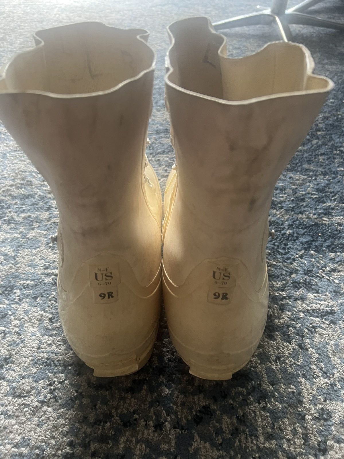 Vintage 1970s Bata Bunny Boots Size US 9 / EU 42 - 4 Thumbnail