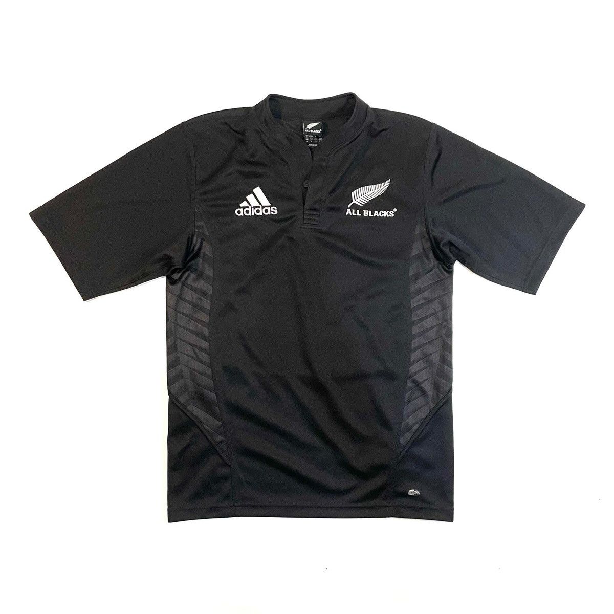 Adidas All Blacks Adidas New Zealand rugby jersey tee in black y2k Size US S / EU 44-46 / 1 - 1 Thumbnail