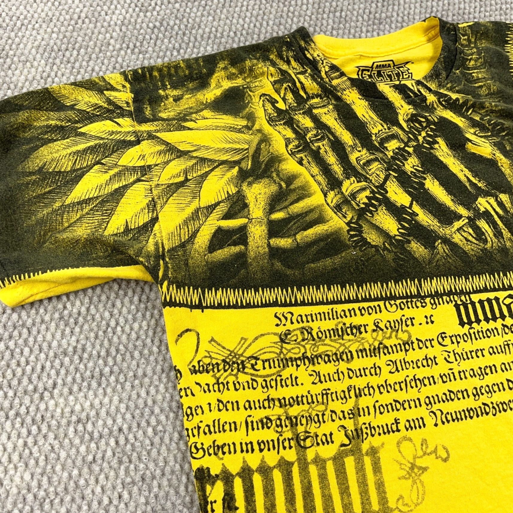 Vintage VINTAGE MMA Elite Graphic T-Shirt Men Large Yellow Punk Goth 2000s Size US L / EU 52-54 / 3 - 6 Thumbnail