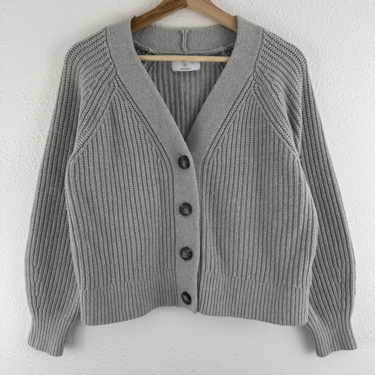 Old Navy OLD NAVY Light Grey Shaker-Stitch Cardigan Sweater Size M / US 6-8 / IT 42-44 - 4 Thumbnail