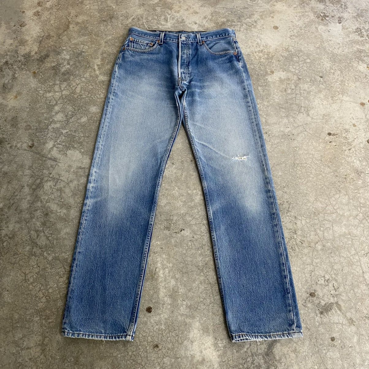 Vintage Late 90’s Levis 501 Faded Blue Distressed Jeans