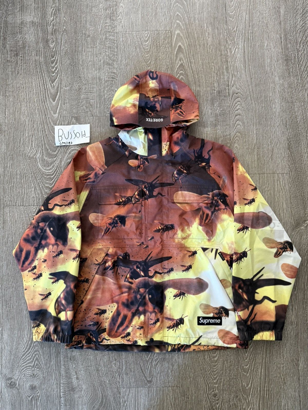 Supreme Supreme Sacred Heart GORE-TEX Shell Jacket Multicolor 