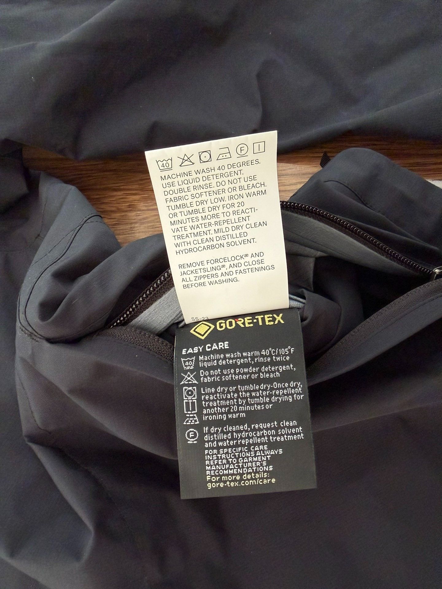 Acronym Acronym J68-GT 3L Gore-Tex Pro Rider Jacket Size US M / EU 48-50 / 2 - 6 Thumbnail