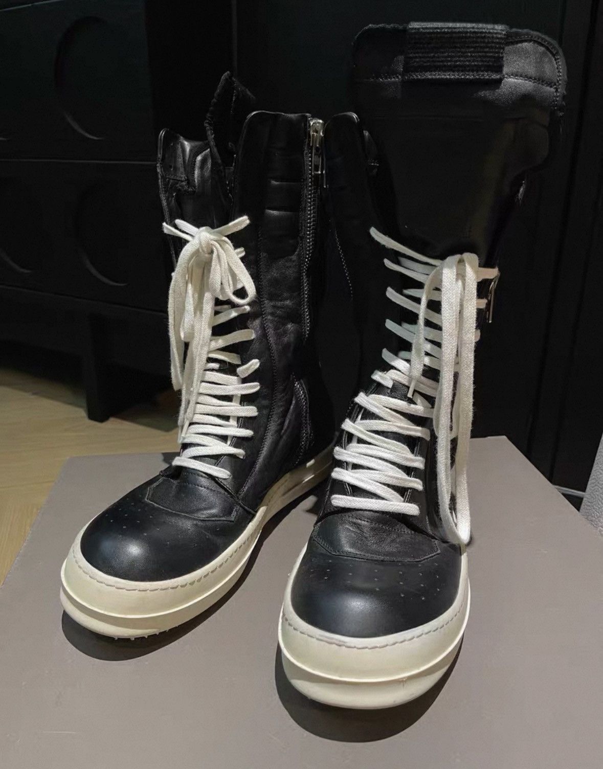 Rick Owens rick owens Classic side pocket high top cargo shoes 2504-Ne Size US 8 / EU 41 - 1 Thumbnail