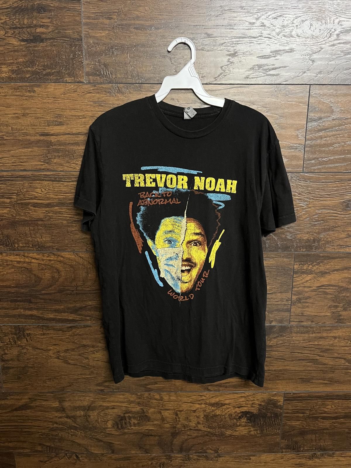 Next Level Apparel Trevor Noah World Tour 2022 T-shirt - Covid Mask - M Size US M / EU 48-50 / 2 - 1 Thumbnail