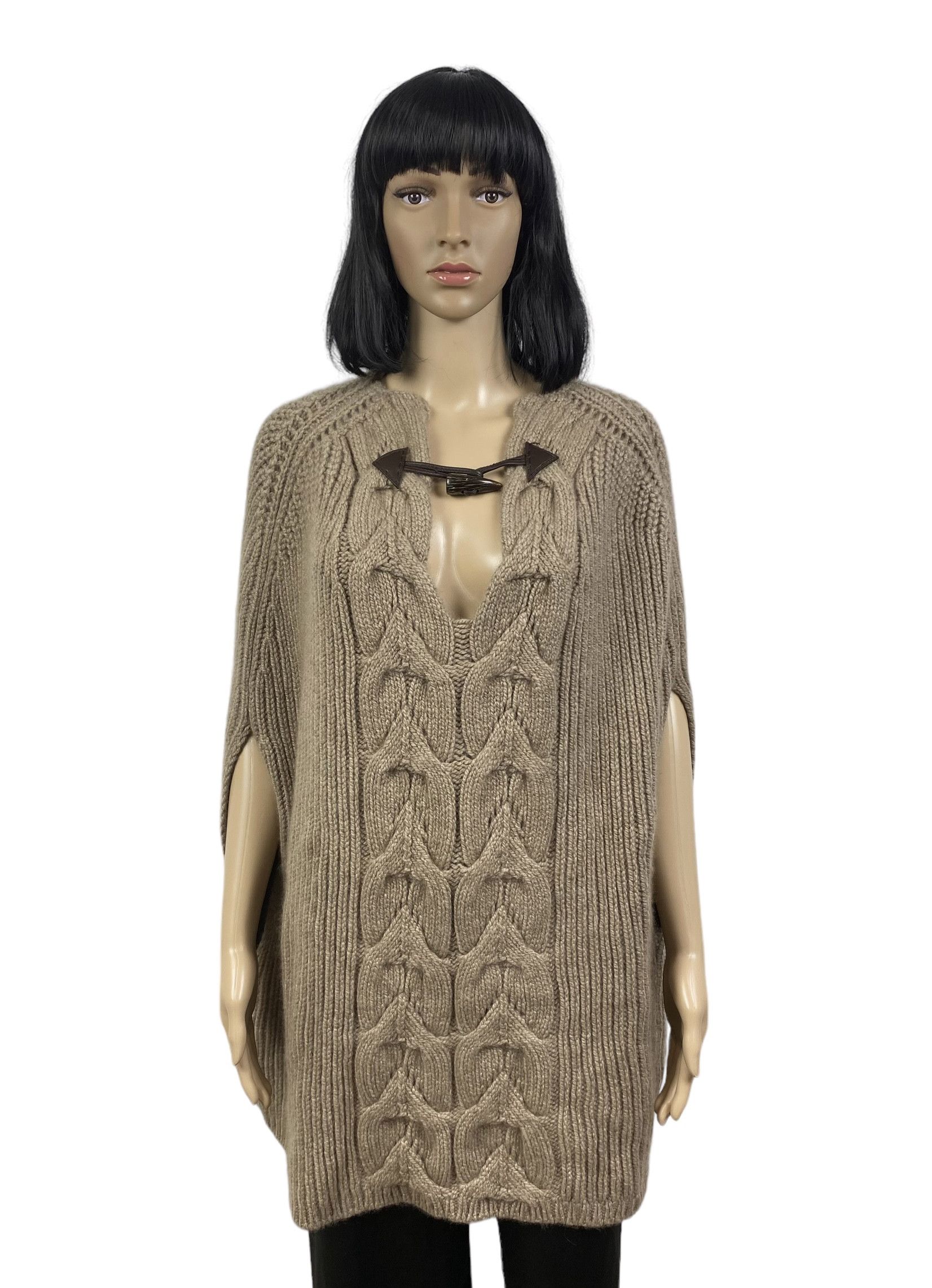 Designer fogal poncho jacket 100% cashmere size M Size M / US 6-8 / IT 42-44 - 1 Thumbnail