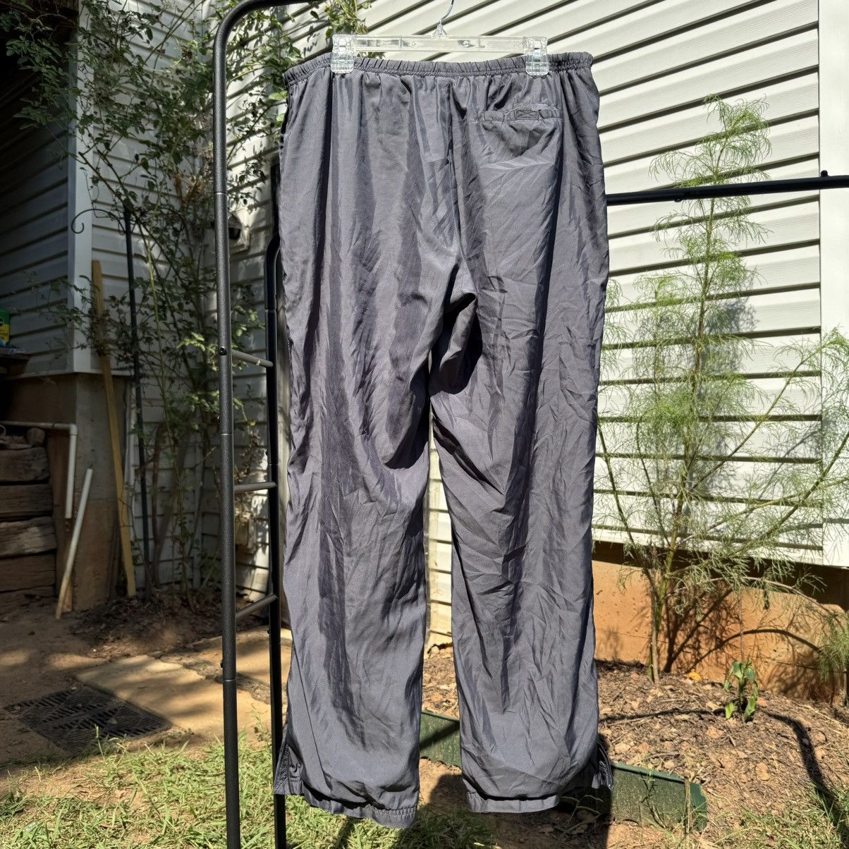 Old Navy Old Navy Track Pants – XL, Lightweight & Stylish Size US 36 / EU 52 - 8 Thumbnail