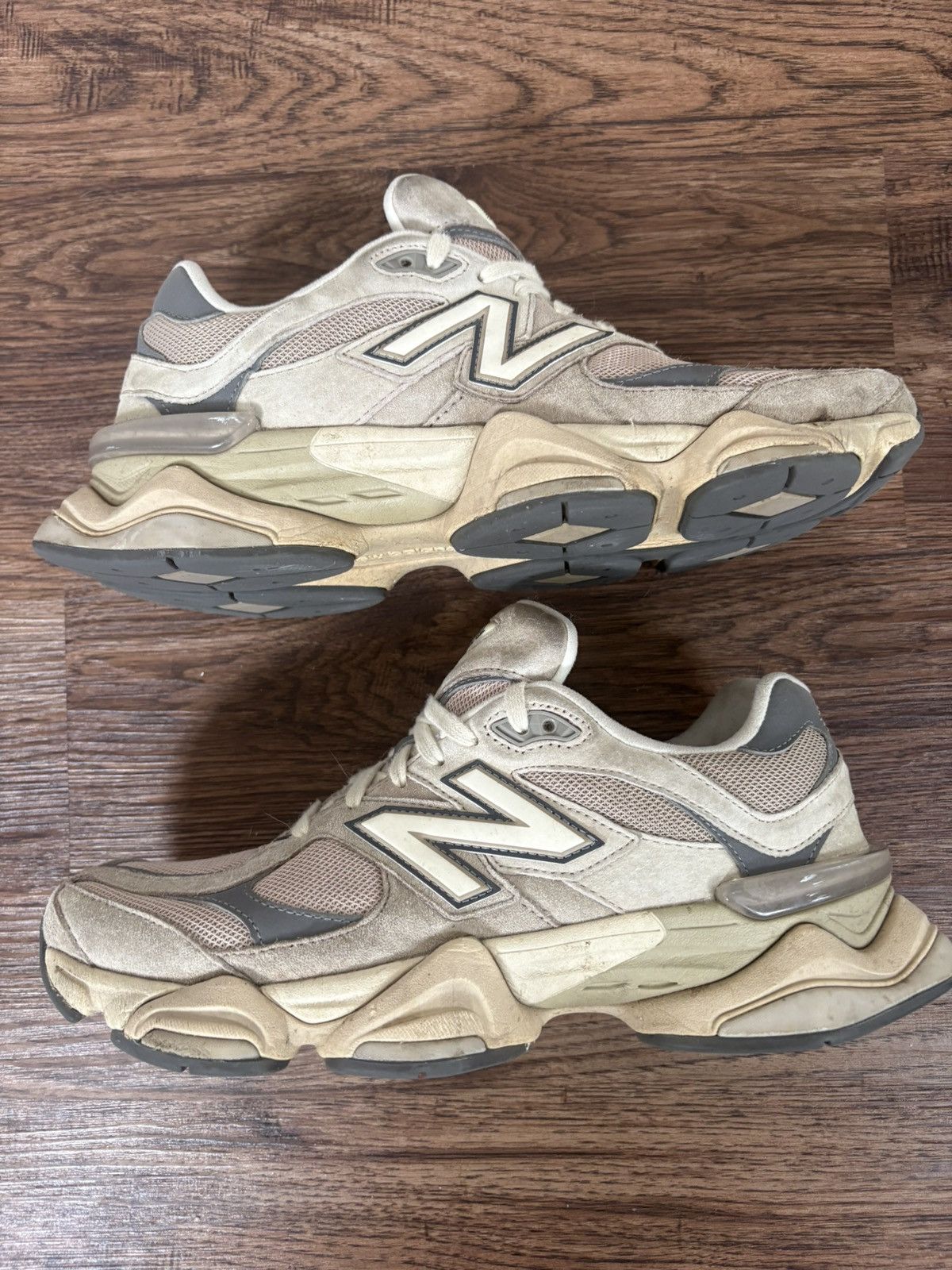 New Balance New Balance 9060 Size US 11 / EU 44 - 3 Thumbnail