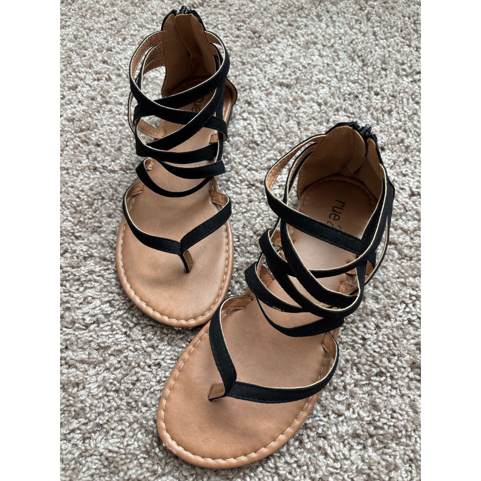 rue21 Rue 21 Sandals Size 7 Size US 7 / IT 37 - 10 Thumbnail