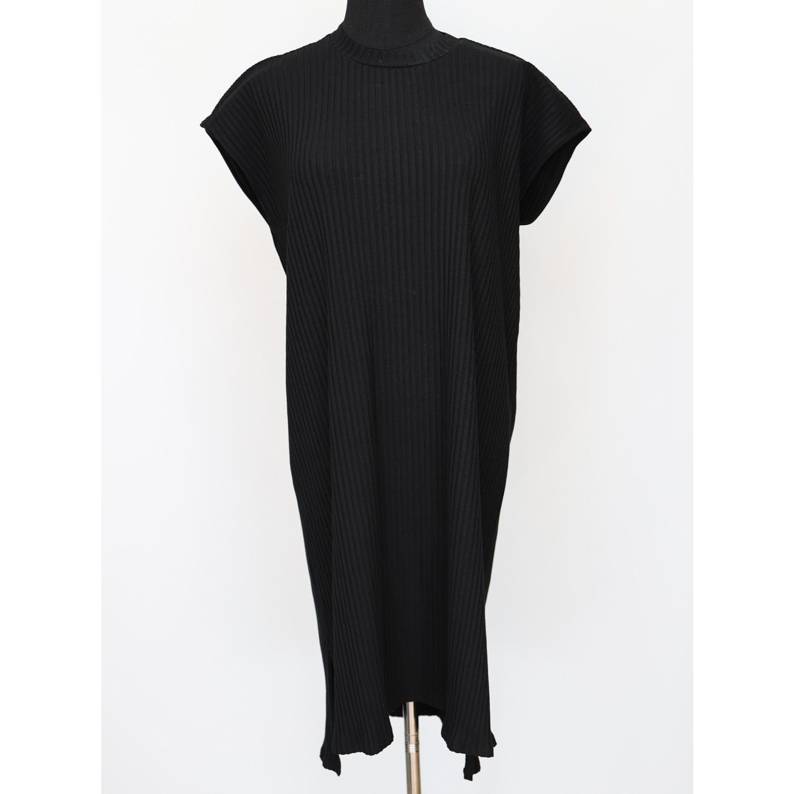 Eileen Fisher EILEEN FISHER Black High/Low Ribbed Shift Dress Size M $218 Size M / US 6-8 / IT 42-44 - 2 Thumbnail