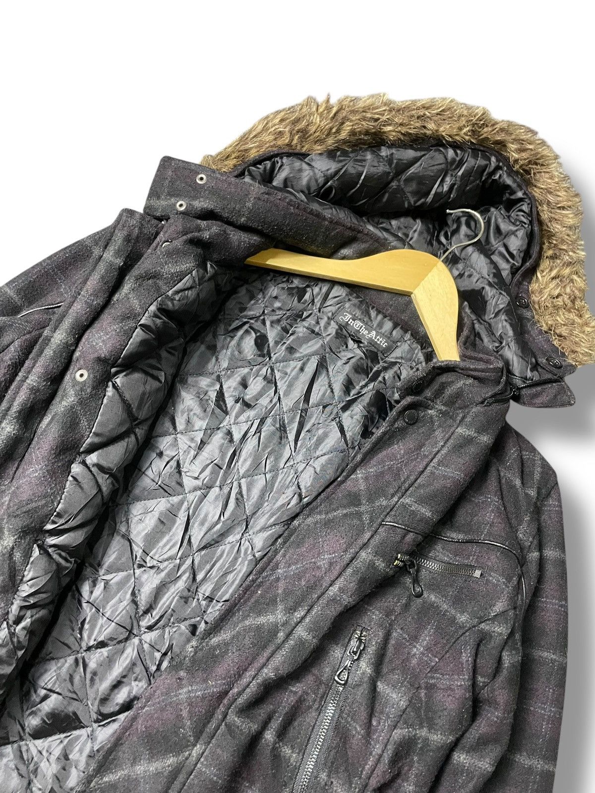 In The Attic × Japanese Brand × Vintage In The Attic Checkered Faux Fur Hooded Coat (107) Size US L / EU 52-54 / 3 - 7 Thumbnail