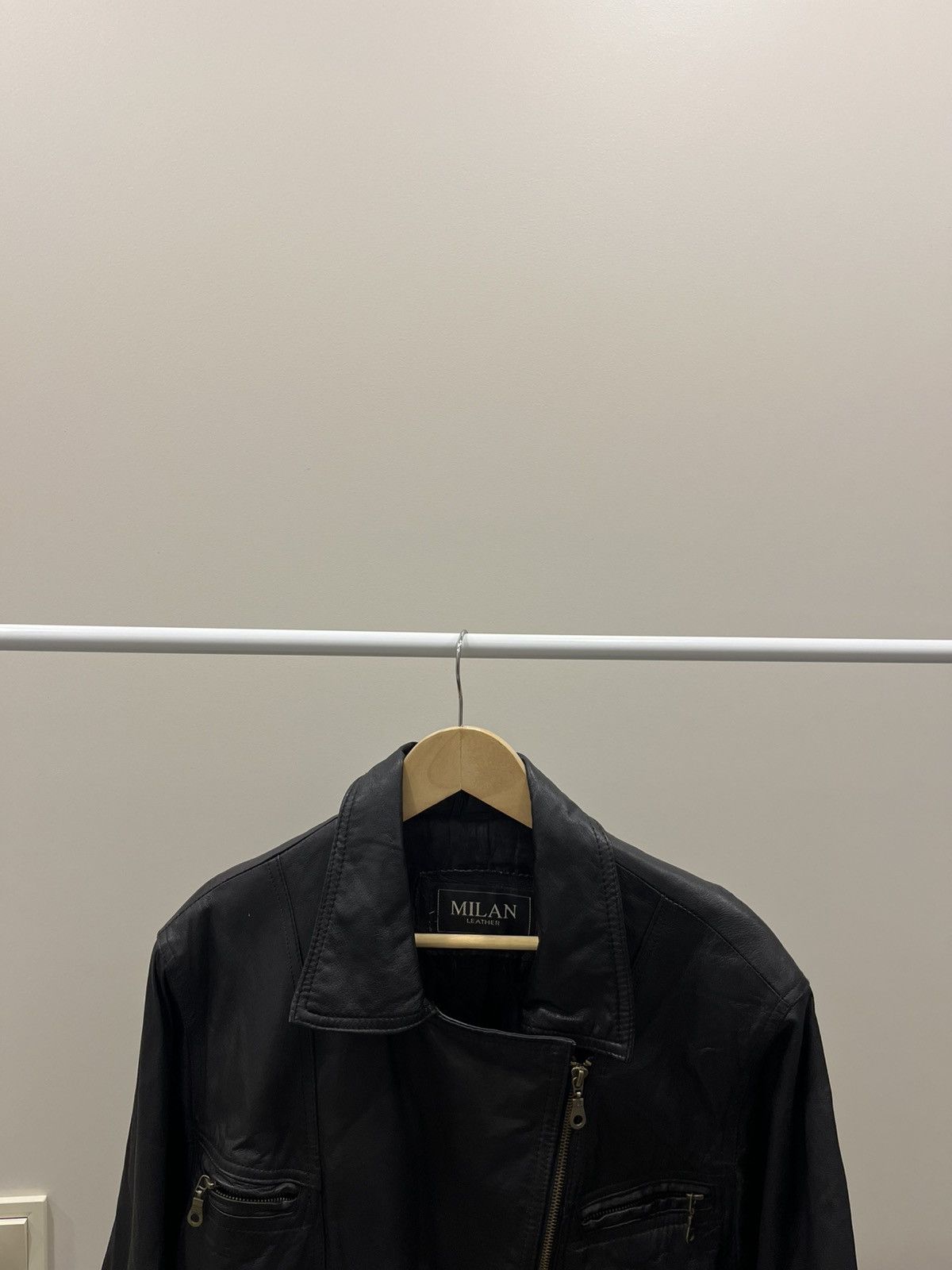 Leather Vintage Milan Leather bomber jacket Size XL / US 12-14 / IT 48-50 - 2 Thumbnail