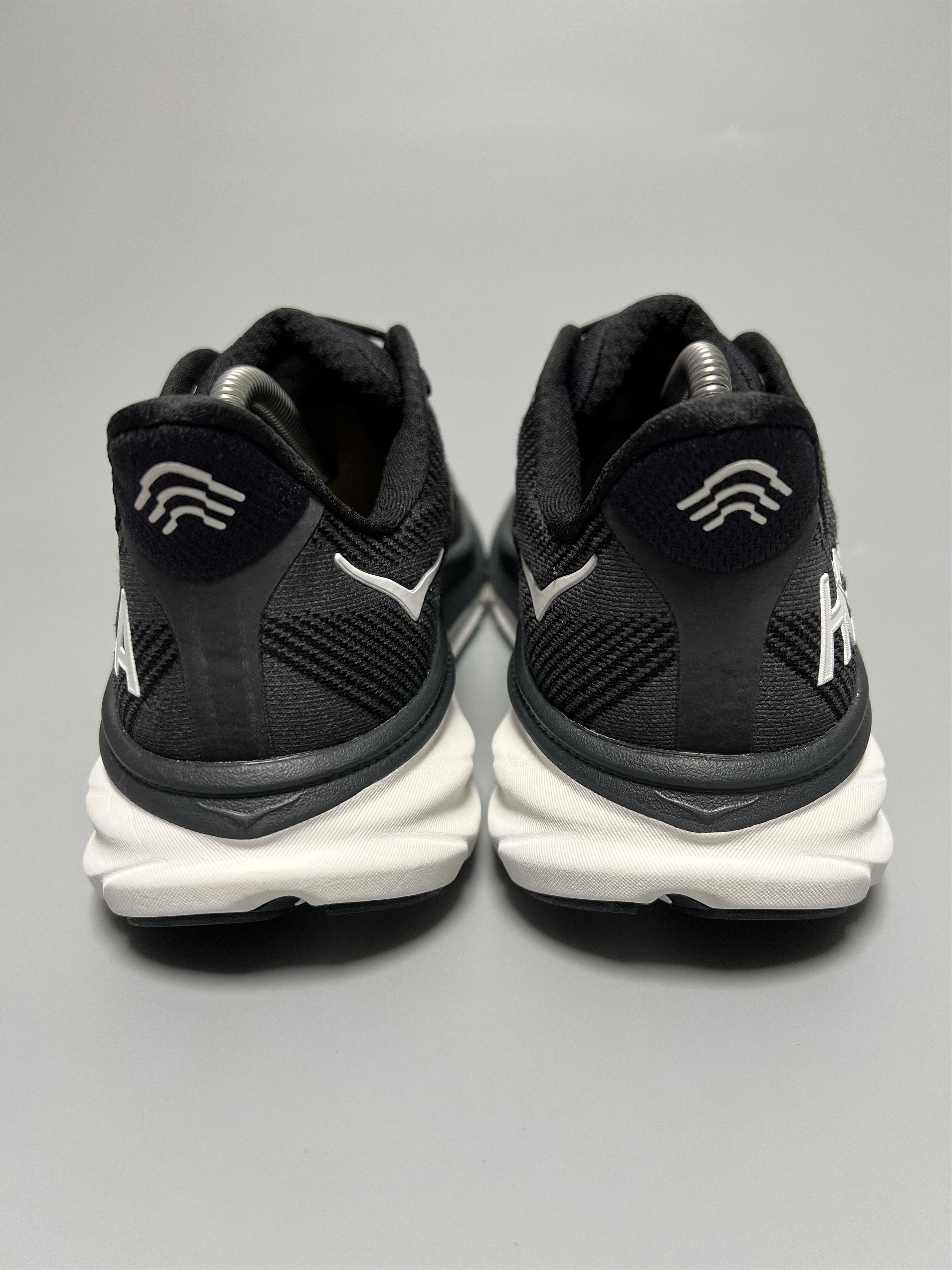 Hoka 8.5B Hoka One One Clifton 9 Running Shoes Walking Gym Size US 8.5 / IT 38.5 - 3 Thumbnail