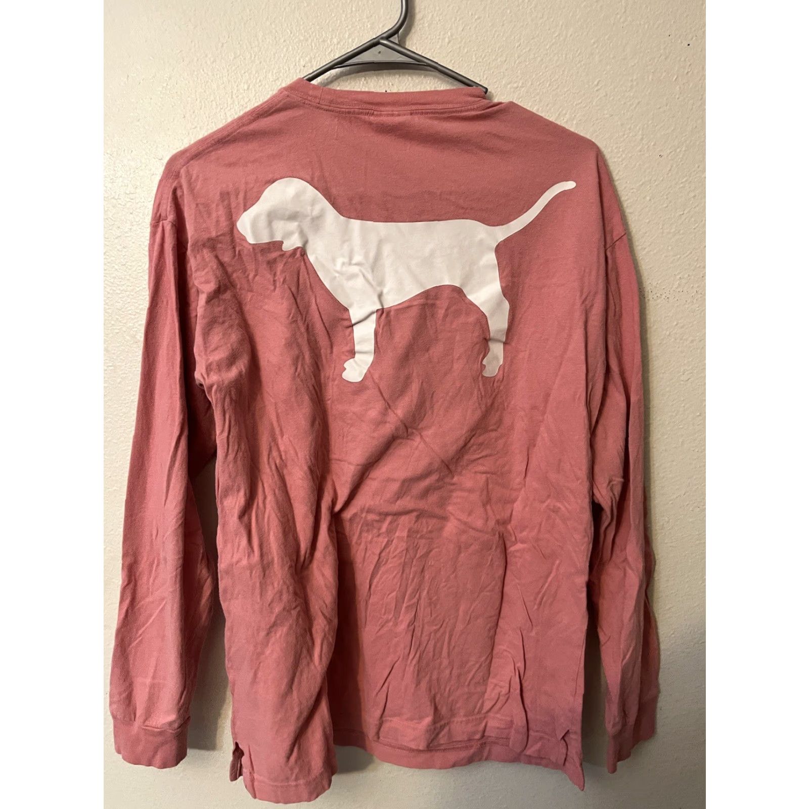 Victoria's Secret Victoria's Secret Pink T-Shirt Womens Small Light Pink Long Sleeve Round Neck Shirt Womens Small Pink Classic Basic 100% Cotton Knit Casual Workwear Size S / US 4 / IT 40 - 4 Thumbnail