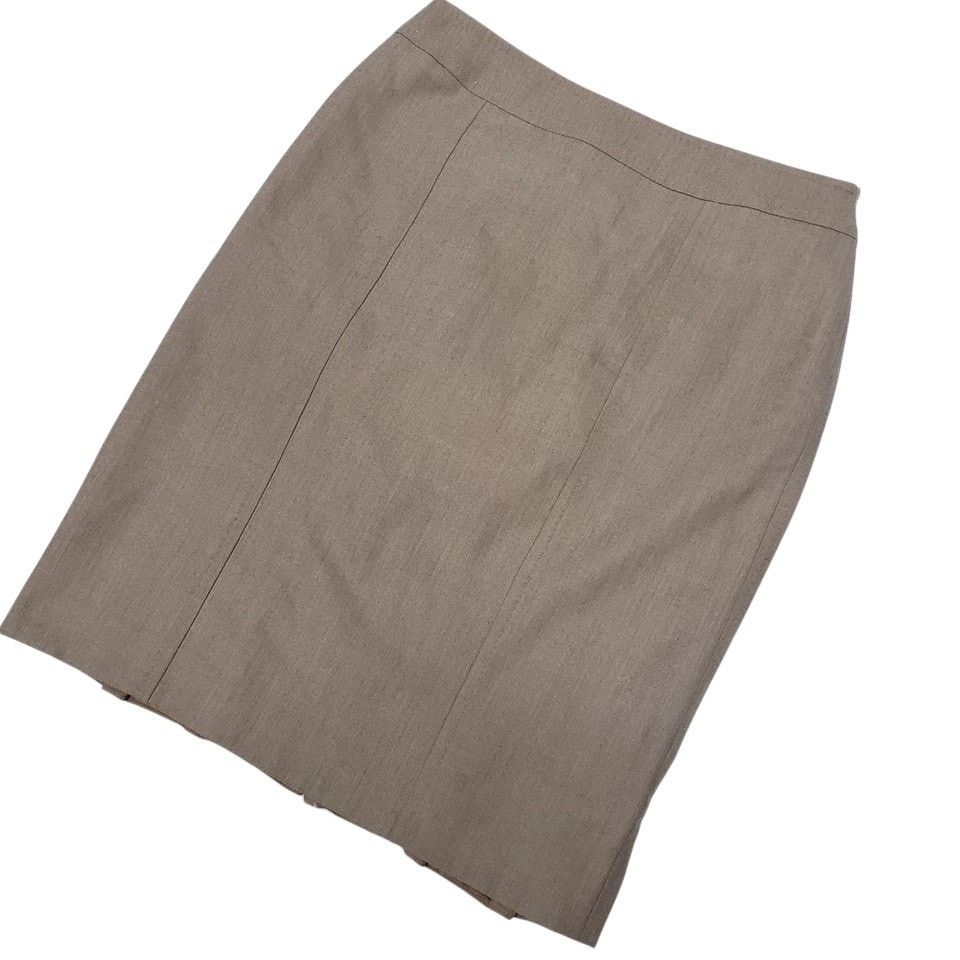 Max Mara Max Mara Made in Italy Woolmark Pleated back Pencil Skirt 2 Size 26" / US 2 / IT 38 - 5 Thumbnail