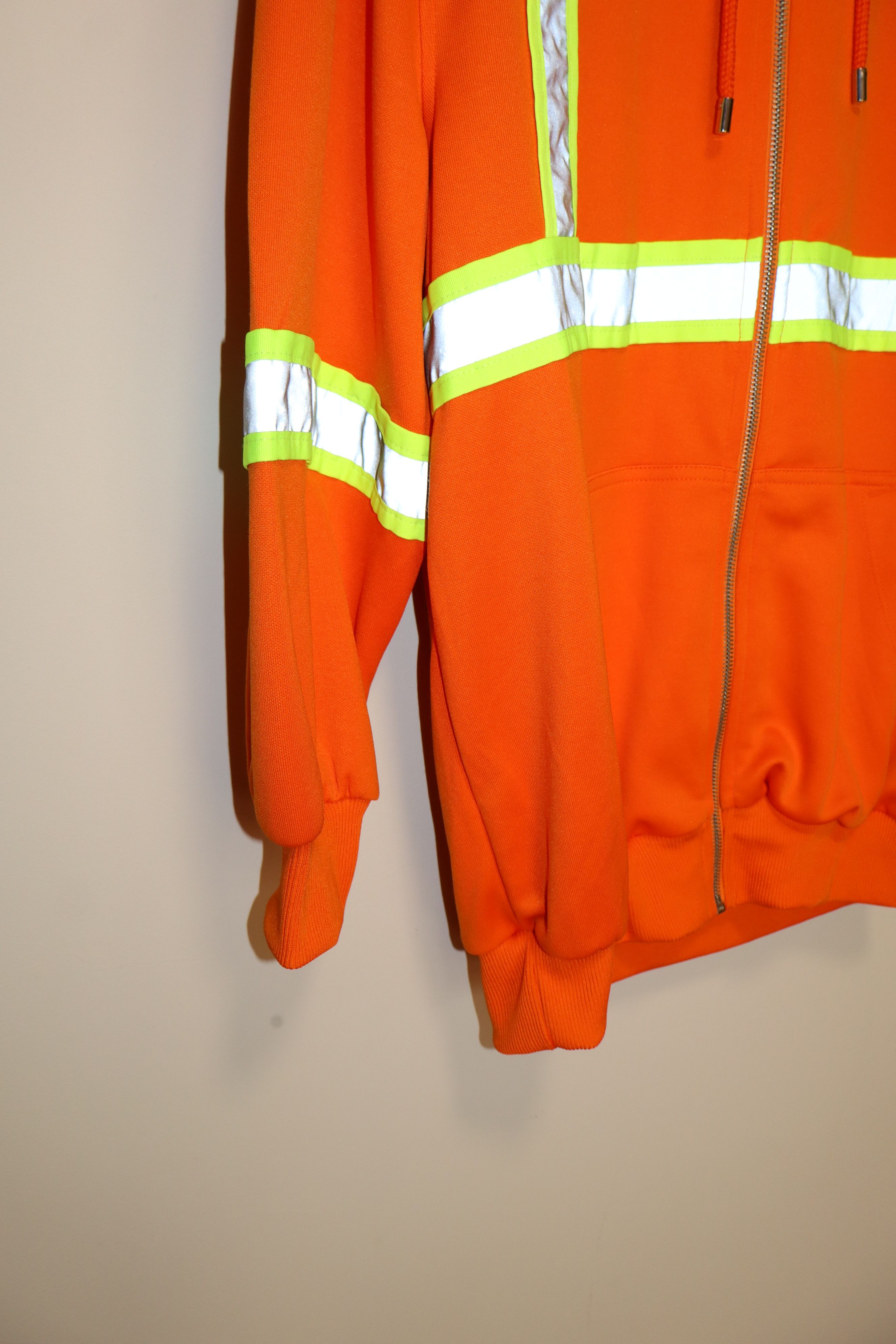 Moschino FW16 reflective jacket Size XS / US 0-2 / IT 36-38 - 6 Thumbnail