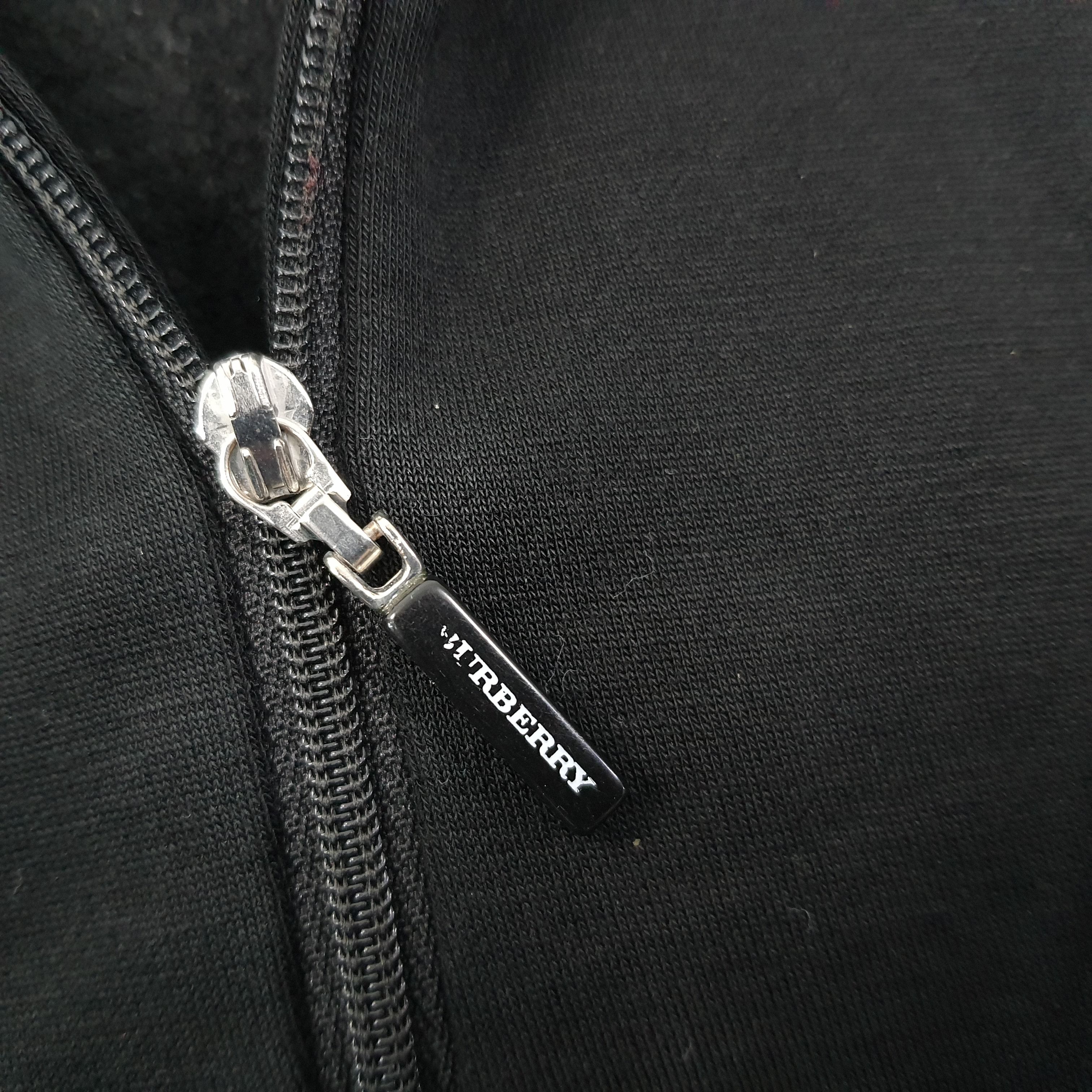 Burberry Vintage Burberry Custom Logo Half Zipper Sweatshirt C247N16 Size US M / EU 48-50 / 2 - 7 Thumbnail
