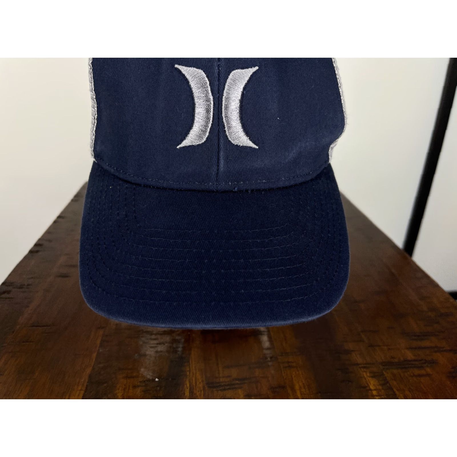 Hurley VINTAGE not applicable. Title: Hurley Hat Cap Snap Back Adult One Size Blue Gray Trucker Cotton Blend Skater Size ONE SIZE - 3 Thumbnail