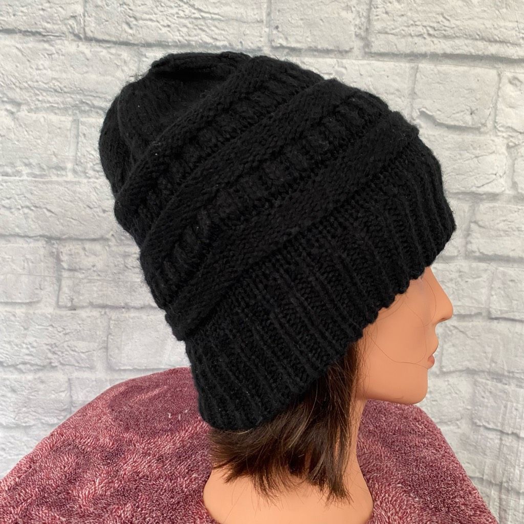 Other C.C. women OS winter beanie knit hat black Size ONE SIZE - 3 Thumbnail