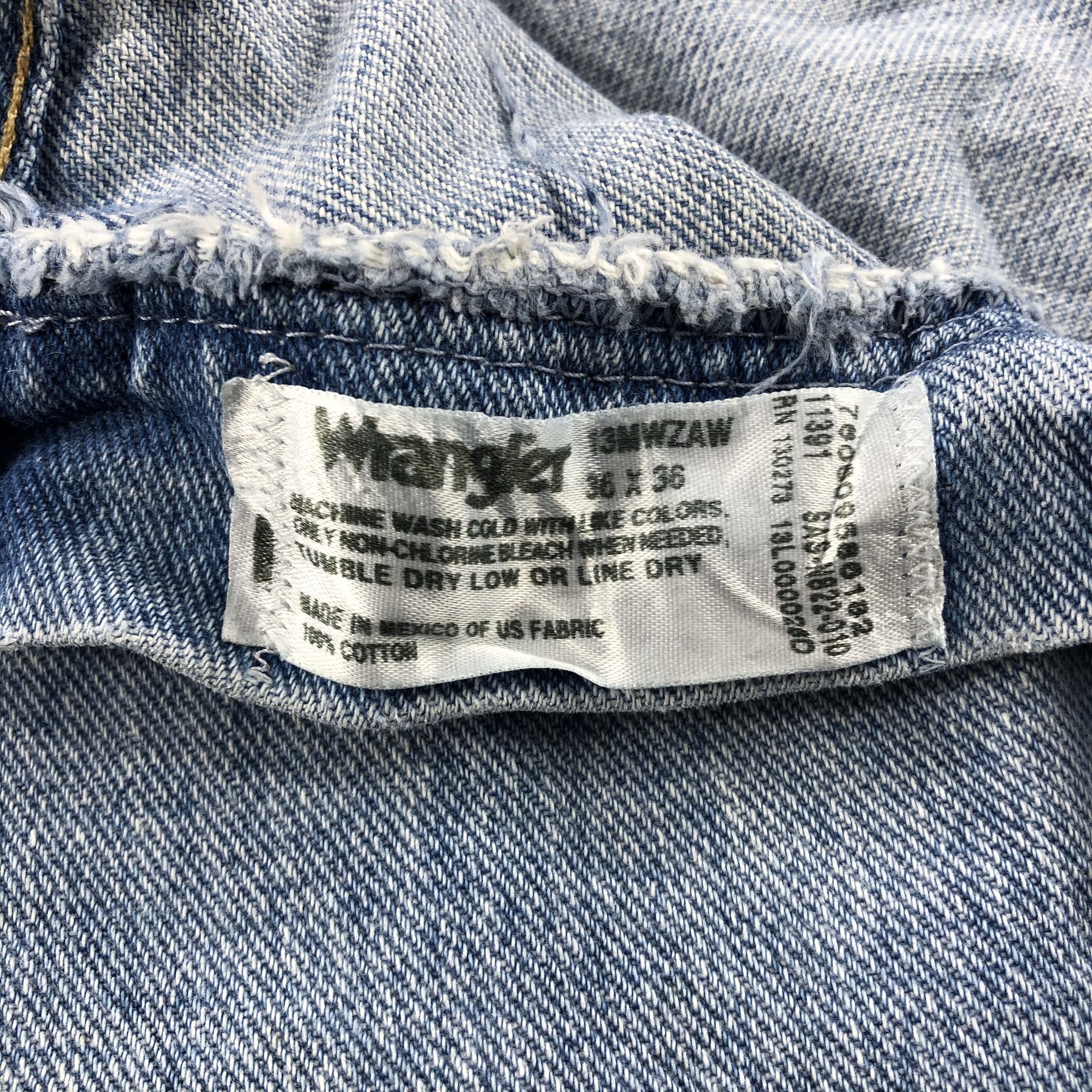 Vintage Vintage Light Wash Wrangler Jeans-J2092 Size US 36 / EU 52 - 9 Thumbnail