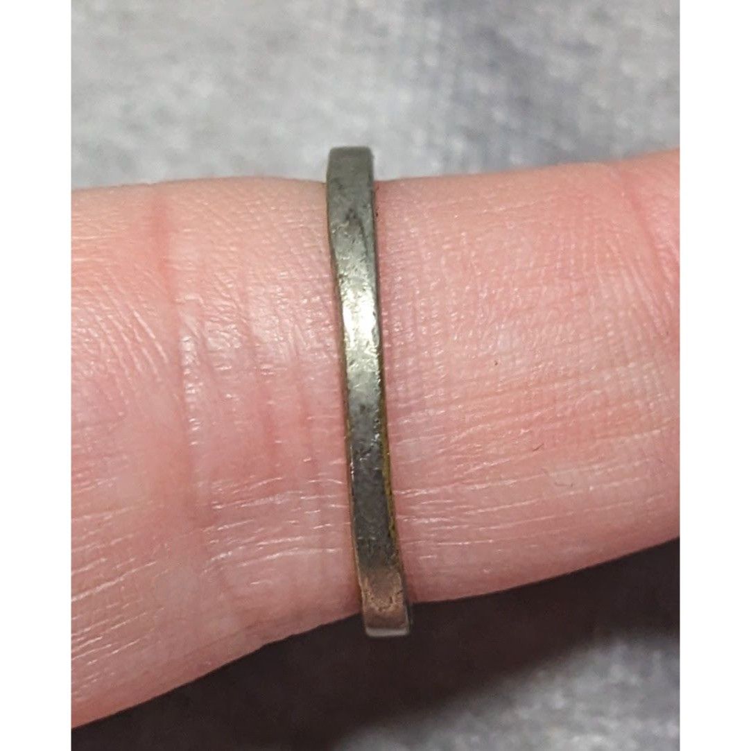 Other Elegant Gothic Silver Tone Ring With Black And Clear Stones Size ONE SIZE - 10 Thumbnail