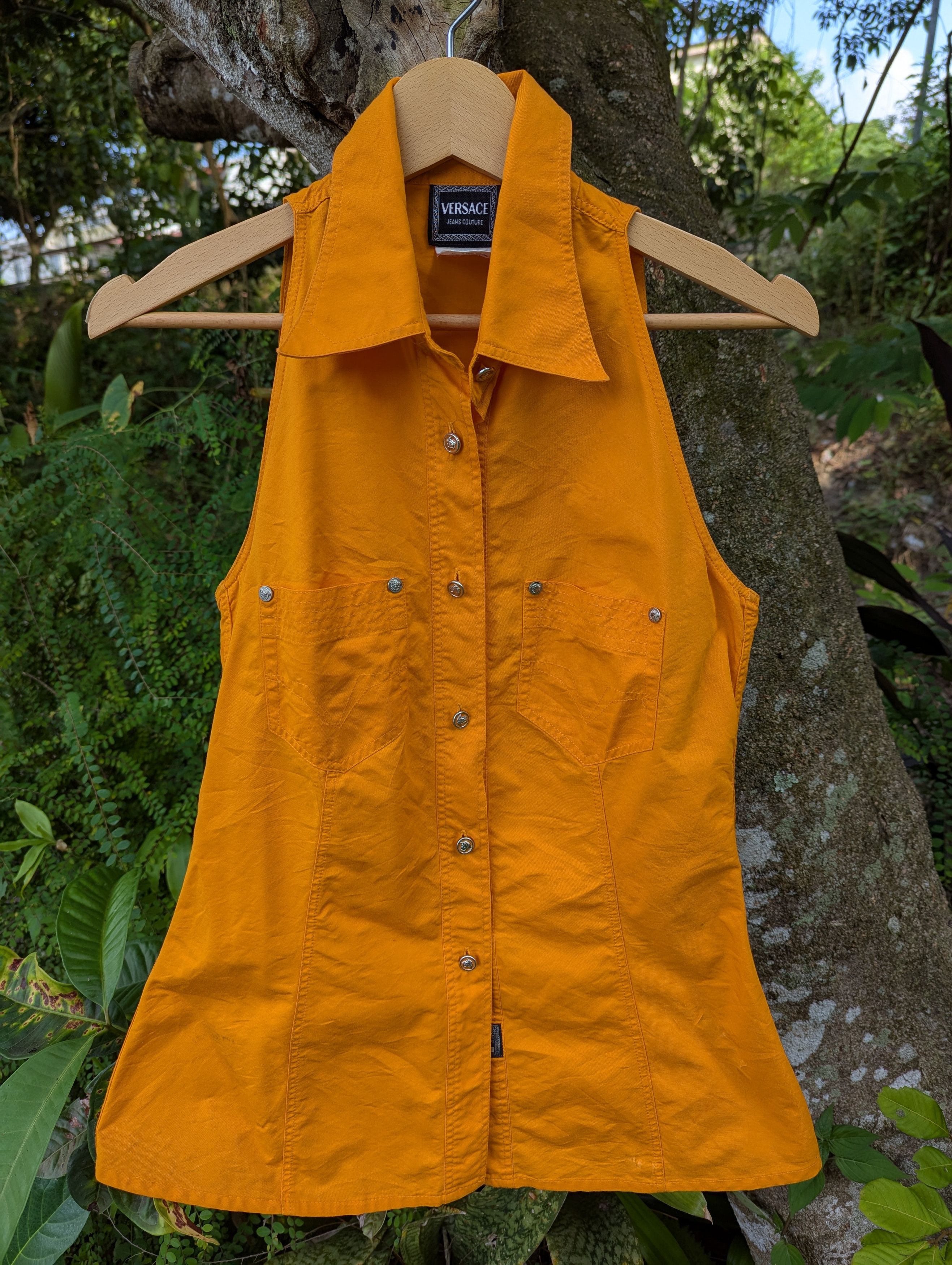 Versace Vintage Versace Jeans Couture Medusa Sleeveless Button Shirt Size S / US 4 / IT 40 - 1 Thumbnail