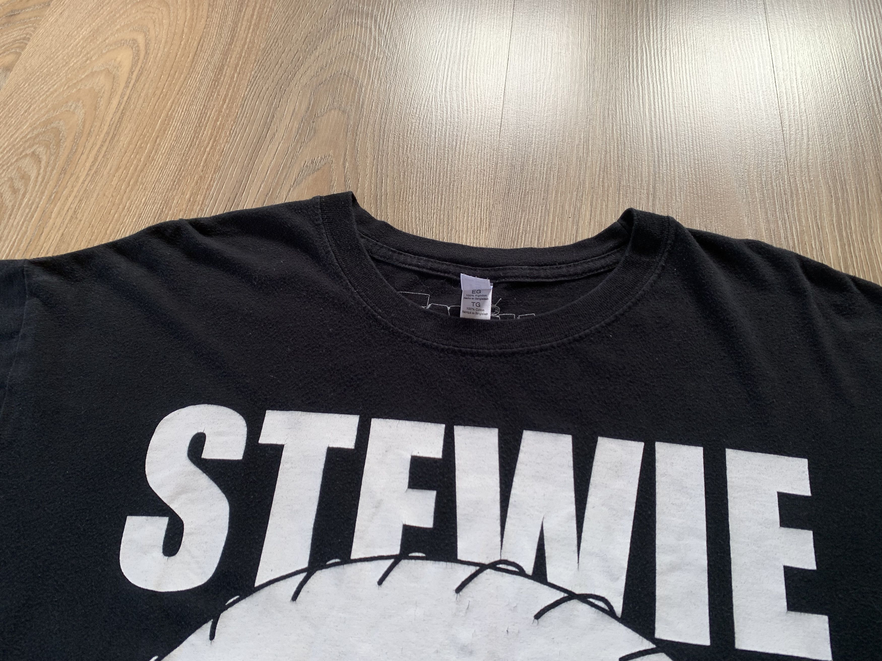 Cartoon Network Family Guy Stewie Black Printed T-Shirt Size US XL / EU 56 / 4 - 4 Thumbnail