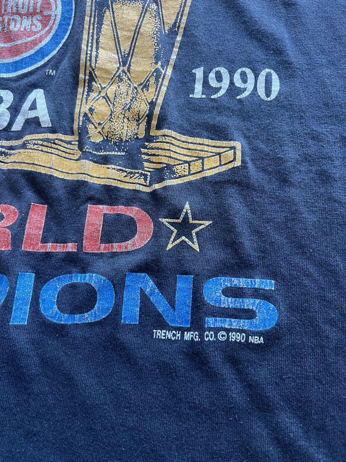 NBA × Vintage Vtg Detroit Pistons Back to Back 89-90’s World Champions Size US L / EU 52-54 / 3 - 6 Thumbnail