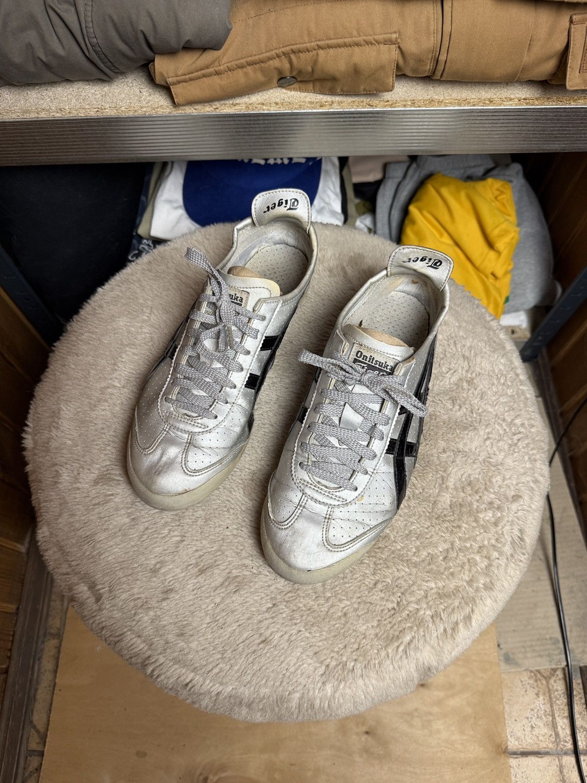 Asics ASICS Onitsuka Tiger Mexico 66 Silver Size US 7 / IT 37 - 3 Thumbnail