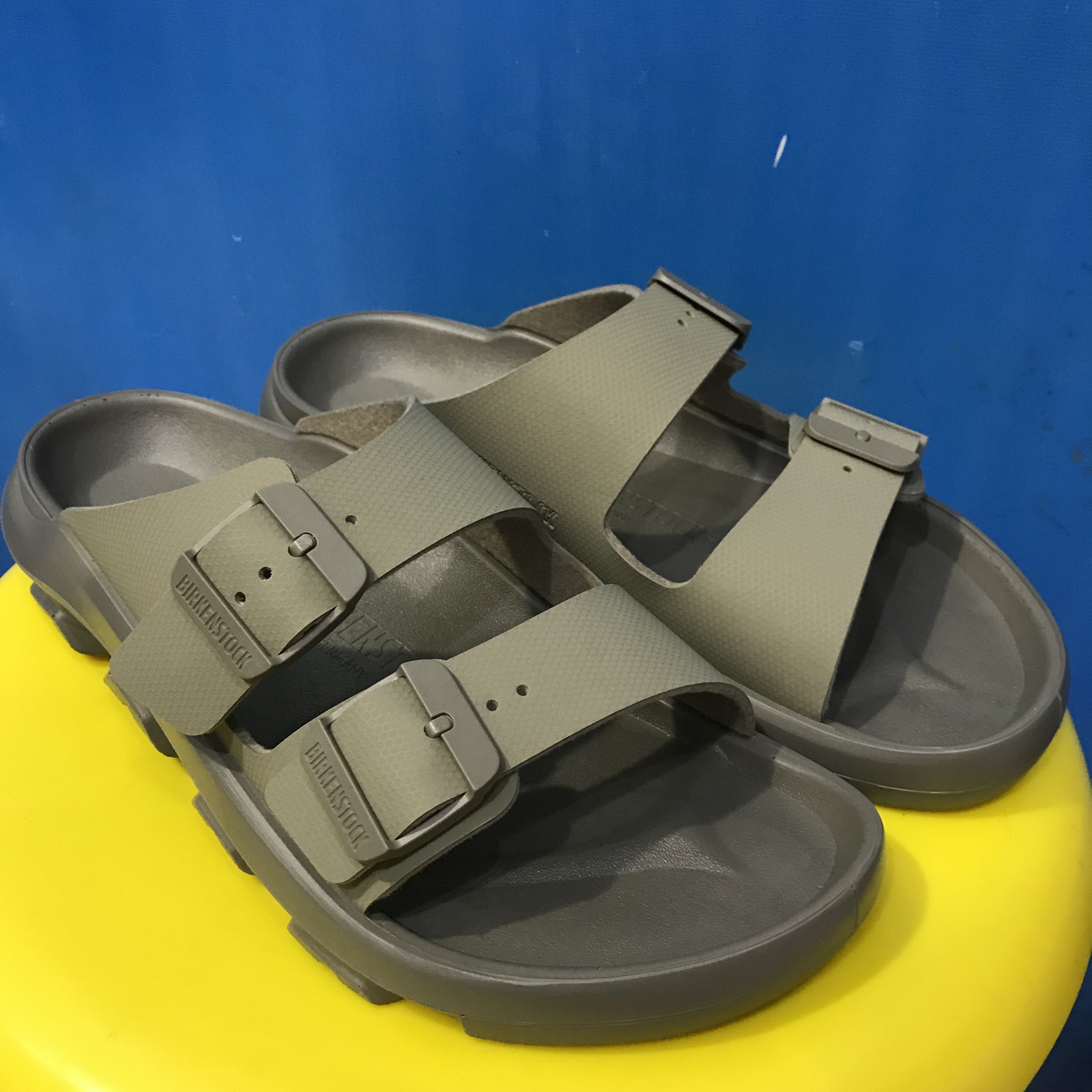 Birkenstock BIRKENSTOCK Mogami Terra Stealth Size 42 eur 8uk 27 cm germa Size US 9 / EU 42 - 5 Thumbnail