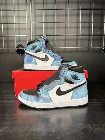 Jordan Brand Air Jordan 1 "Tie Dye" (WMNS) - Size 10.5 Size US 10.5 / IT 40.5 - 1 Thumbnail