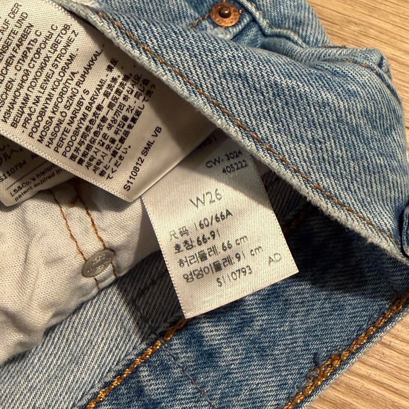 Levi's Levis 501 cutoff distressed denim Size 26" / US 2 / IT 38 - 5 Thumbnail