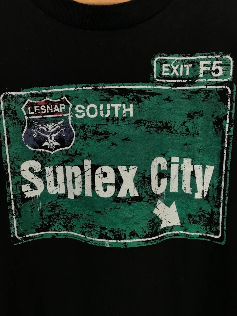 WWE Suplex Ciry Brock Lesnar WWE WWF wrestling tee Size US XL / EU 56 / 4 - 4 Thumbnail