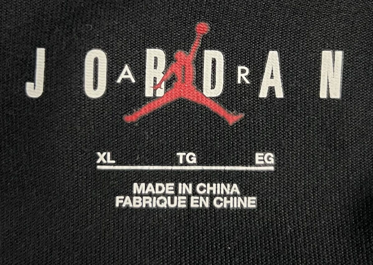 Jordan Brand AIR JORDAN LONG SLEEVE SHIRT Size US XL / EU 56 / 4 - 8 Thumbnail