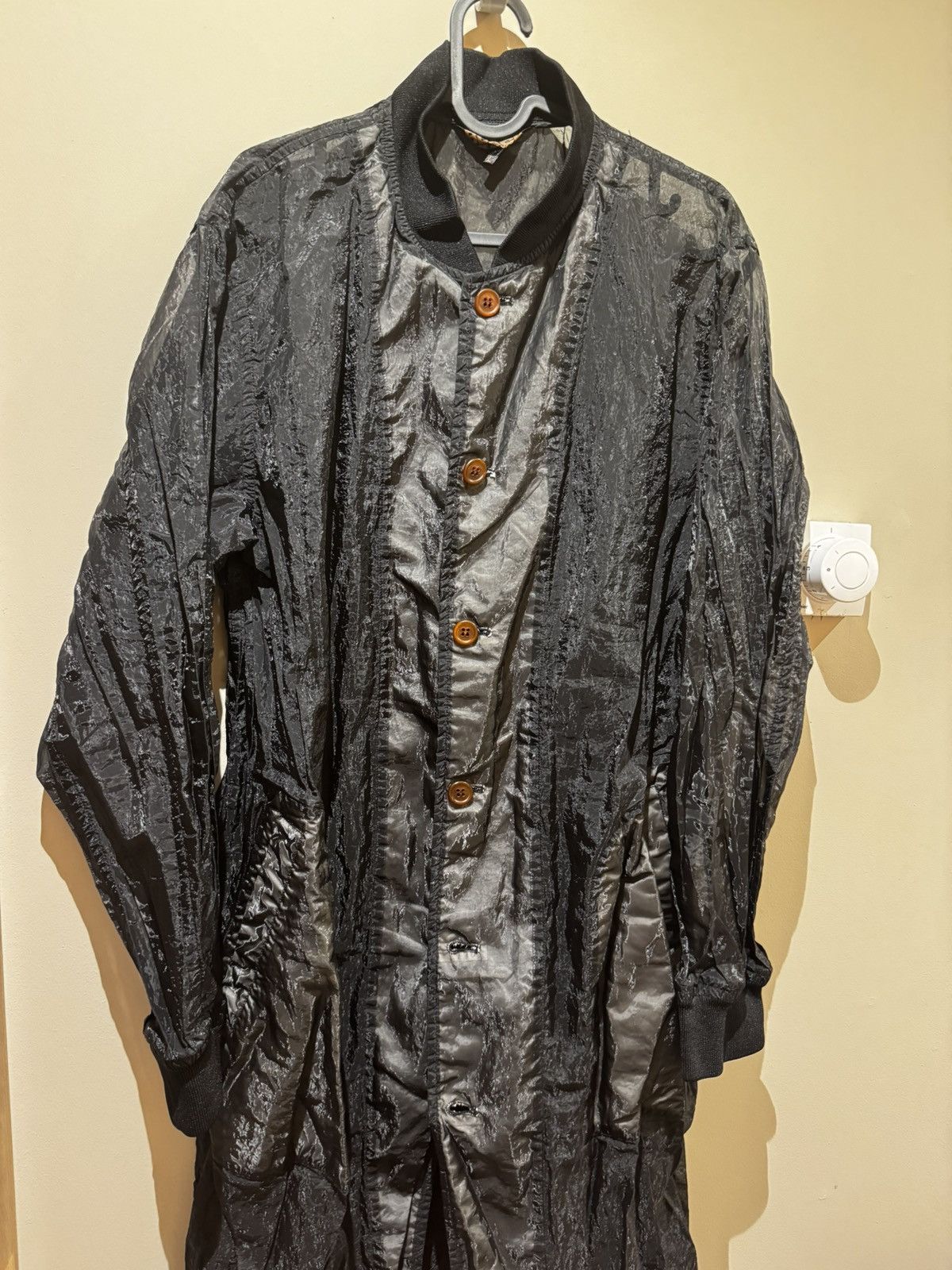 Comme des Garcons BLACK Comme des Garçons Crinkled Nylon Long Coat L Size US L / EU 52-54 / 3 - 1 Thumbnail