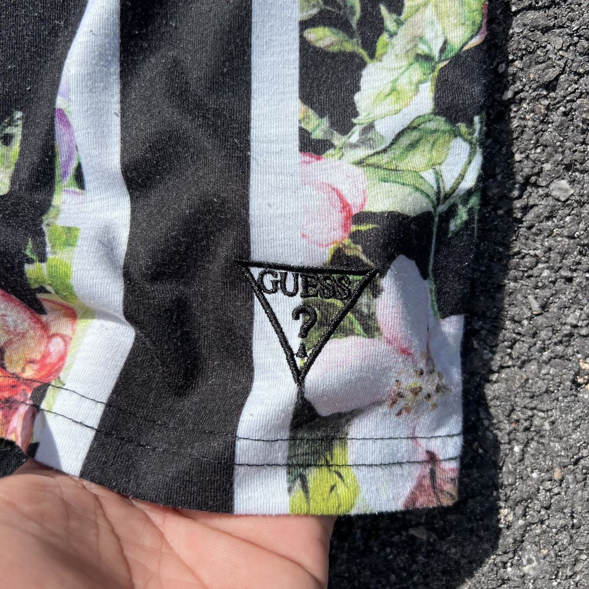 Guess GUESS FLORAL TEE Size US L / EU 52-54 / 3 - 3 Thumbnail