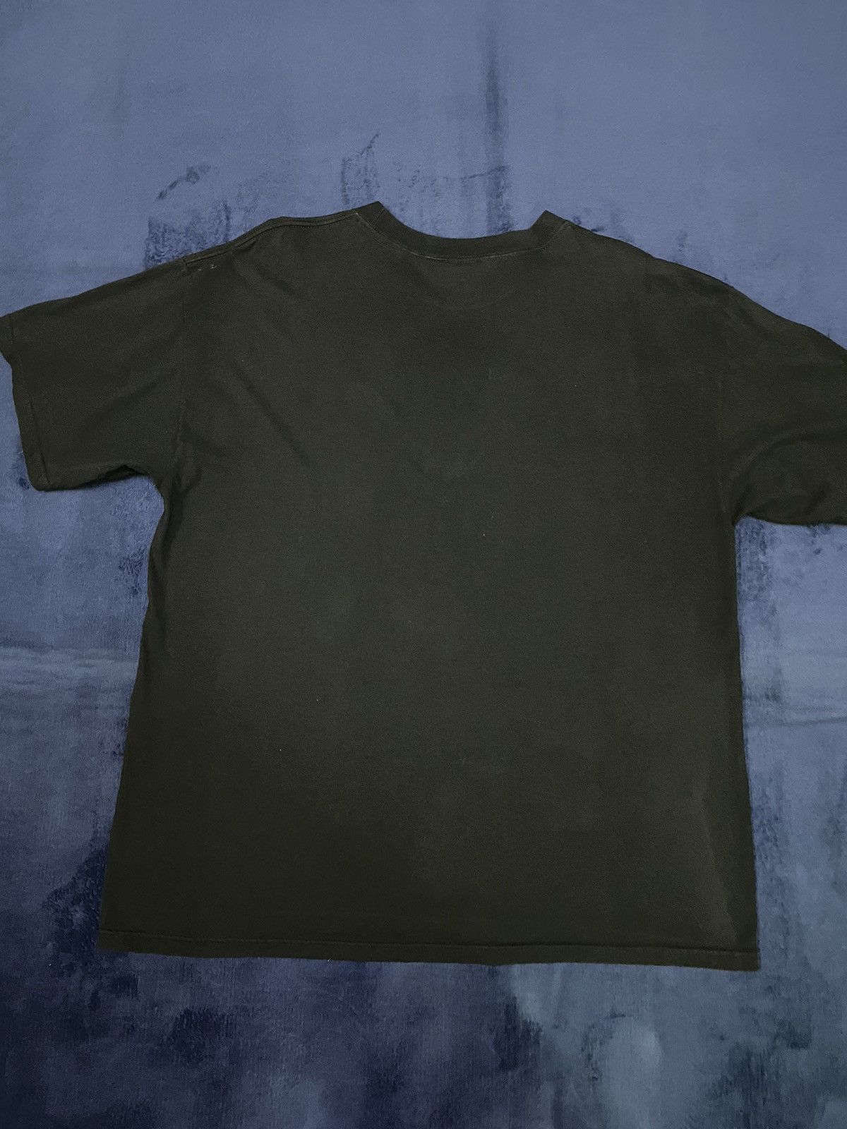 Vintage Grenade Skull Center Logo Tshirt Size US XL / EU 56 / 4 - 3 Thumbnail